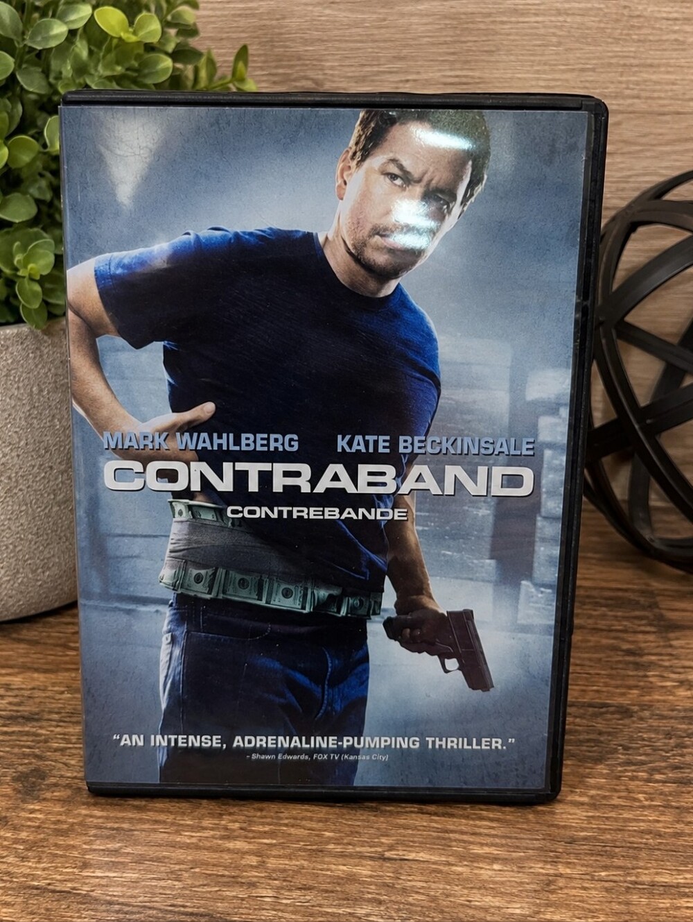 Contraband (DVD) – Mark Wahlberg & Kate Beckinsale | Action Thriller
